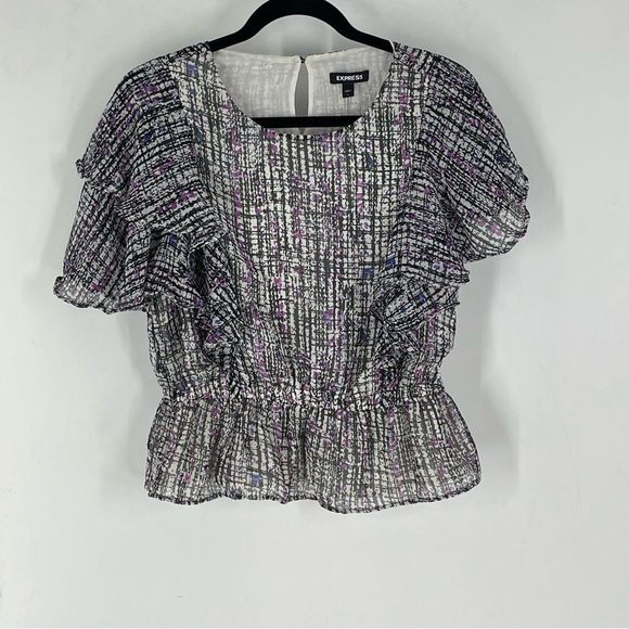 NWT EXPRESS WOMEN’s top, blouse, short sleeve with lots of ruffles, size Large - Picture 8 of 9